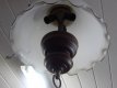 grote rustieke hanglamp met witglazen lampenkap grote rustieke hanglamp met witglazen lampenkap