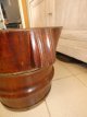 oude grote houten cache-pot oude grote houten cache-pot